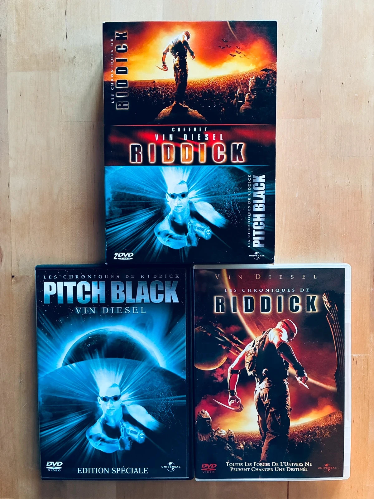 Coffret 2 DVD Pitch Black e As Crônicas de Riddick. – photo 3